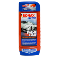Sonax Xtreme Ручной шампунь с гидрофобным эффектом Wash+Seal 500мл 244200