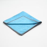 Dry Monster Голубая микрофибра с коротким плотным ворсом (серый оверлок) COSMO 40х40 см 300 gsm